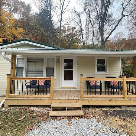 Oscar'S Hendo Retreat Villa Hendersonville Exterior photo